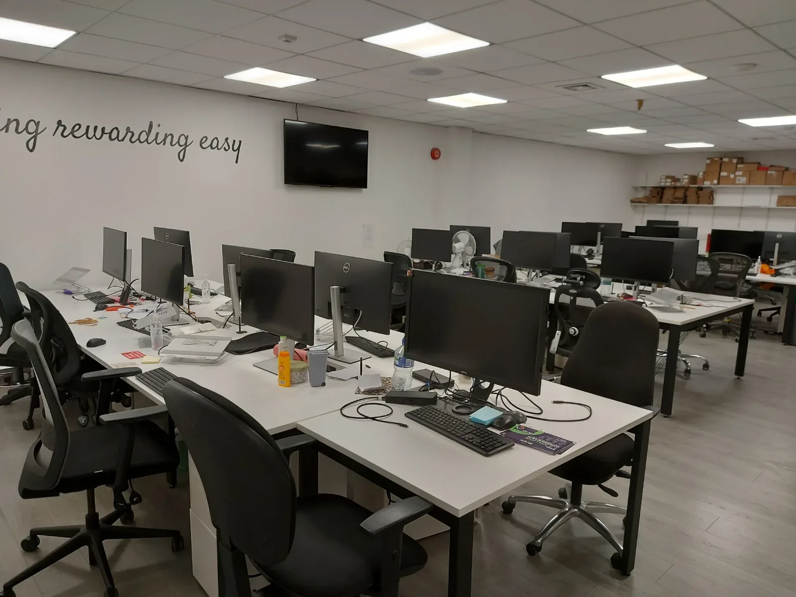 Open-plan office desks and floors cleaned by the Alyne Oliver Cleaning office cleaning team in Panama City, FL